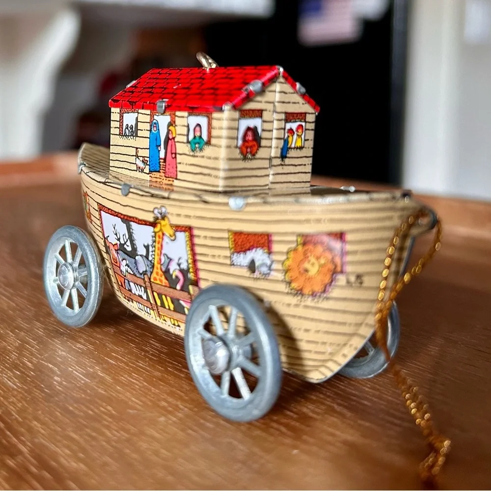 Vintage Hallmark Noah's Ark Collectible Metal Ornament 1988